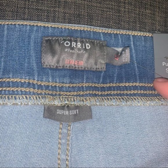 Torrid‎ Lean Jean Size 4X Short Super Soft Medium Wash Denim Hi-Rise Skinny NWT - Picture 12 of 12